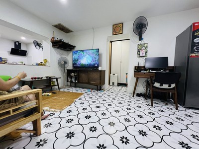 Bán căn hộ tập thể phố lò đúc, hai bà trưng, lô góc, 70m2, 2pn, full nội thất, về ở ngay 1