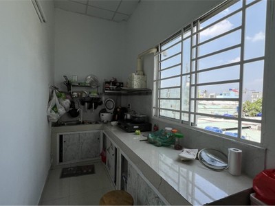 Mặt tiền dt 110m2 ngang 5.5m  - đường trịnh đình trọng - tân phú 3