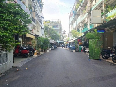 Bán nhà hxh 8m điện biên phủ - ngay nguyễn thiện thuật, q3, 4,2x15m, 4 tầng, 12,9 tỷ. 2