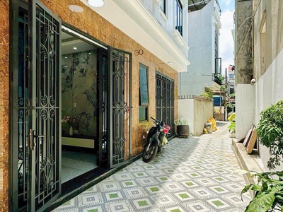 Bán nhà mới xây văn cao, hải phòng   khu phố tây sầm uất   nhà đẹp, nội thất hiện đại   giá tốt 0