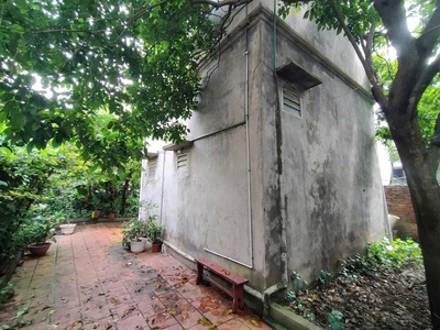  lô góc đẹp   chia lô cực đỉnh   ngõ thông gần ô tô tránh  ngọc thụy, long biên   220m , mặt 2