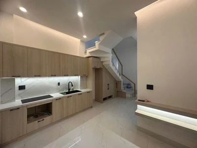 Nhà mới 2 tầng nội thất đẹp gần trung tâm nha trang thuộc vĩnh châu , vĩnh hiệp , tp nha 4