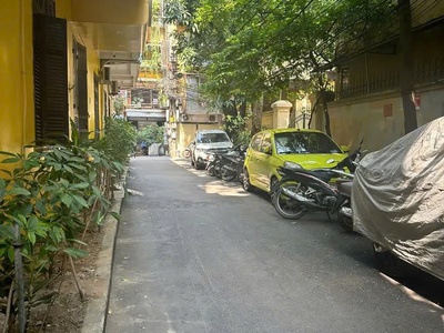 Phân lô nguyễn chí thanh, 68m2 x 5t, mt 4.5m, ô chờ thang máy, 17 tỷ 4