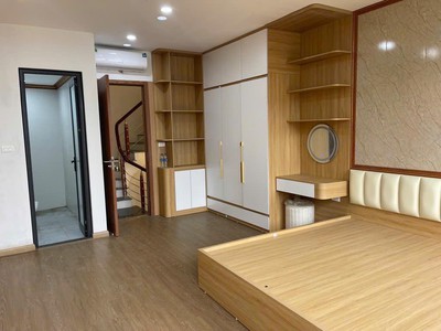 Phúc lợi - sát công viên - hàng xóm vinhomes - 34m chỉ 5.6 tỷ 2