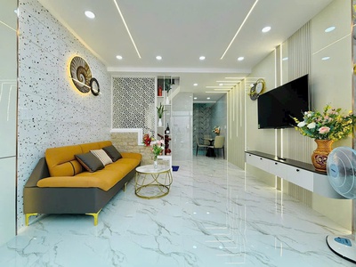  Hơn 4 tỷ nhà mới full nội thất vào ở ngay 1