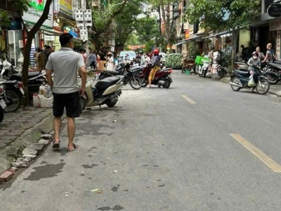 Cần bán nhà mặt phố Hồng Hà-mặt chợ-CCMN-80M 6T 17xTỶ-kinh doanh đỉnh-cho thuê 0