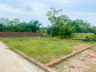 Còn  sót duy nhất 1 lô đẹp tại vô khuy   cẩm lĩnh   thành phố hà nội 0