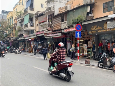 Chính chủ bán nhà trung tâm phố cổ - Hàng Đào - Diện tích 30m2 - Giá 29,5 tỷ 0