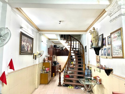 Bán nhà mt nguyễn văn nghi ngã 5 gò vấp,90m , có hđ thuê mb, 12tỷ6 0