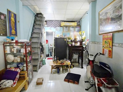 Nhà 3 tầng nở hậu đường trần văn thành phường chánh hưng. giá 2,96 tỷ bớt lộc 1