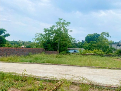Còn  sót duy nhất 1 lô đẹp tại vô khuy   cẩm lĩnh   thành phố hà nội 1
