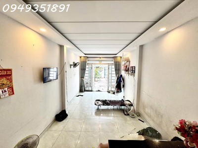 Nhà hxh 68m2 3tầng shr hoàn công đủ giá 6,1tỷ 1
