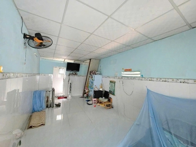 Nhà 3 tầng nở hậu đường trần văn thành phường chánh hưng. giá 2,96 tỷ bớt lộc 2