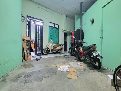 Nhà chdv 104m2 ngang 5m 2tầng shr hoàn công đủ giá 9,95 tỷ 2