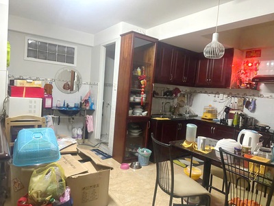Nhà 4 tầng  5.5x14m  mặt tiền bình đông p13q8. giá: 14 tỷ 3