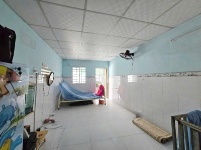 Nhà 3 tầng nở hậu đường trần văn thành phường chánh hưng. giá 2,96 tỷ bớt lộc 4