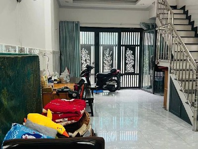 Khu phân lô sát mặt tiền lã xuân oai   chỉ hơn 4 tỷ   diện tích 55m    ngang 4.5m 4