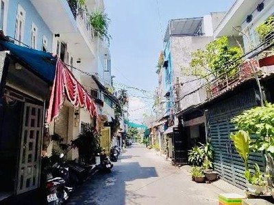 Siêu phẩm dòng tiền gần aeon - nhà đẹp 4 tầng   hẻm tải - giá tốt nhất khu vực 1