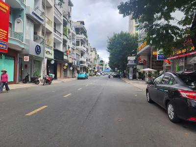 Nhà hxh đường điện biên phủ phường 1 quận 3 cũ. 0