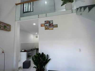 Bán nhà thủ đức, linh xuân, hẻm số 8, 52m2, 2 tầng, 3pn, sh, 4.25  tỷ. lh: 0933125879 2