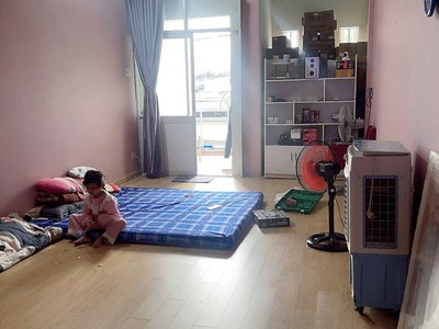 Bán nhà mặt tiền kd 80m2 - đường khu họ lê - quận tân phú 2
