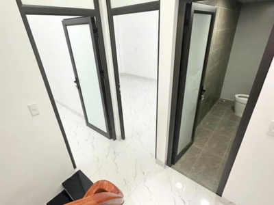 Vị trí trung tâm kì bá - nhà đẹp 3 tầng, chủ thiện trí bán 0