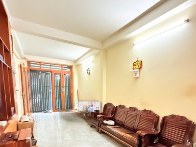 Cmt8, tân bình   49m2   2 tầng   cư xá tự do   hẻm xe hơi   chỉ 9 tỷ 1