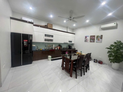 Nhà ít người biết bạch mai 30m/32m, 5 tầng, mặt tiền 4.5m, 6.4 tỷ hai bà trưng. 1