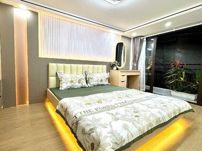  trung tâm ba đình - 61 m - ngõ nông thẳng tắp - gần phố - cách ô tô 80m - nhà dân mới xây chắc 1