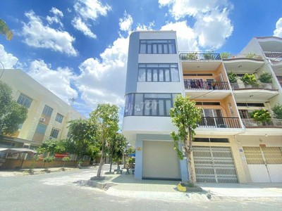 Bán nhà góc   1 trệt 3 lầu 1 sân thượng   kiên cố, rộng rãi 1