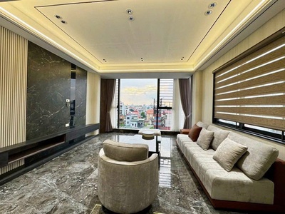 Bán nhà trần quốc hoàn   40m x 7 tầng - phân lô - ô tô tránh   2 mặt thoáng   kinh doanh   15.5 tỷ 1