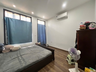Bán nhà lạc long quân   62m2   5 tầng   phân lô - ô tô 7 chỗ vào nhà   dân xây   kinh doanh   15.5 2