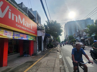 Bán nhà mặt tiền phạm thế hiển, p6, q8   vị trí đắc địa, giá chính chủ 2