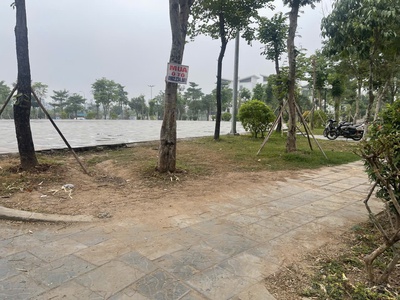  bán nhà ngọc thụy-long biên mặt  phố ngọc thụy   view quảng trường   kinh doanh đỉnh  ngọc 2