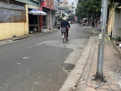  bán nhà ngọc thụy-long biên mặt  phố ngọc thụy   view quảng trường   kinh doanh đỉnh  ngọc 1
