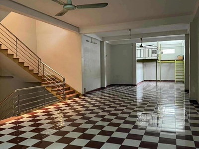 Cho thuê mặt bằng tầng 1   q.11, diện tích lớn   giá hợp lý 1