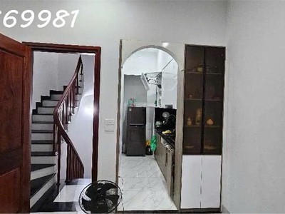 Siêu kd ngõ quỳnh, bạch mai- ngõ thông các ngả. 40m. giá 10,5 tỷ  có tl nhẹ 3