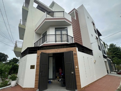Bán nhà lô gốc 90m2 , ngang 6m trịnh quang nghị . q8, 3 lầu chỉ 7,55 tỷ 1