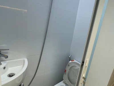 VỪA KỊP MỘT CHỐN AN YÊN GIỮA PHỐ Trần Hưng Đạo, Quận 5   Gần Quận 1  	Nhà mới, 3 lầu   ở ngay 0