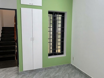 VỪA KỊP MỘT CHỐN AN YÊN GIỮA PHỐ Trần Hưng Đạo, Quận 5   Gần Quận 1  	Nhà mới, 3 lầu   ở ngay 4