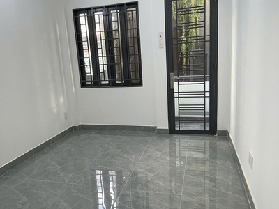 VỪA KỊP MỘT CHỐN AN YÊN GIỮA PHỐ Trần Hưng Đạo, Quận 5   Gần Quận 1  	Nhà mới, 3 lầu   ở ngay 6