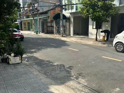 Bán Nhà Mặt Tiền Đường Cách Mạng Quận Tân Phú.DT:4x17m.Giá 10 tỷ 1