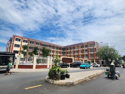  Bán nhà 60m2 - ngang 4m- cạnh Emart - tròn 4 tỷ  3