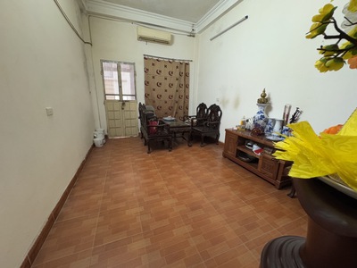 Thái hà-trung liệt -đống đa- dt 59m2 -mt 3.3m  -4t -giá chỉ 13,5 tỷ. 1