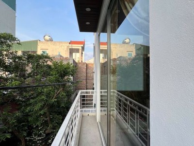 Bán nhà xuân phương, nam từ liêm, 64m , 3 tầng, mặt tiền 8m, giá 11.75 tỷ 0