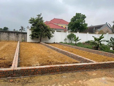 Đất nền láng hòa lạc 100m2 giá 2.3 tỷ   gần khu cnc, pháp lý chuẩn, tiện ích đầy đủ  nguyễn hùng 3