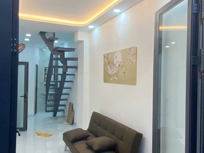 Căn góc 3 mt hẻm đường nguyễn thị tần p2q8. giá chỉ 2,98 tỷ tl 1