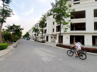 Nhà yên vĩnh 30m2, sở hữu ngõ riêng, nông, thẳng tắp, sát vách khu đô thị hinode 0