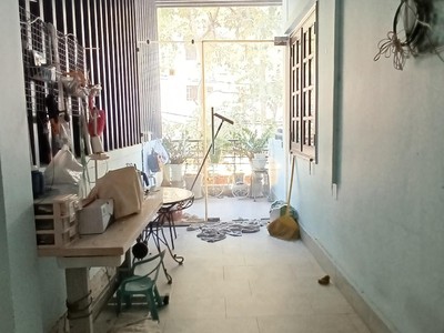 Mặt tiền kinh doanh gần 80m    ngang 4m   khu vực xây 4-5 tầng   hiệu suất cao 1