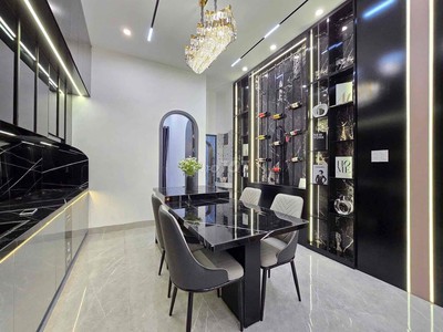 Nhà mới xây 1T2L nằm ngay ngã tư Định Hoà giao với MPTV, đường nhựa 6m 2